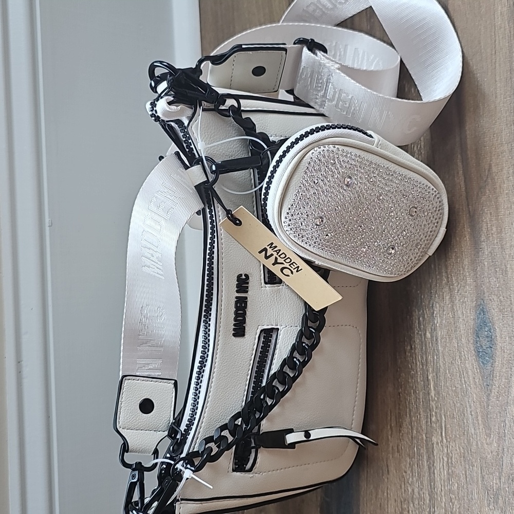 Madden NYC White Shoulder Bag